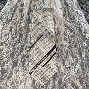 A Rogers Lucky Vintage Stock Market Tie